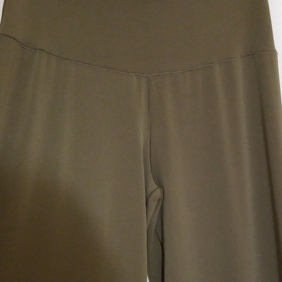 Eva varro - Picture 3 of 4